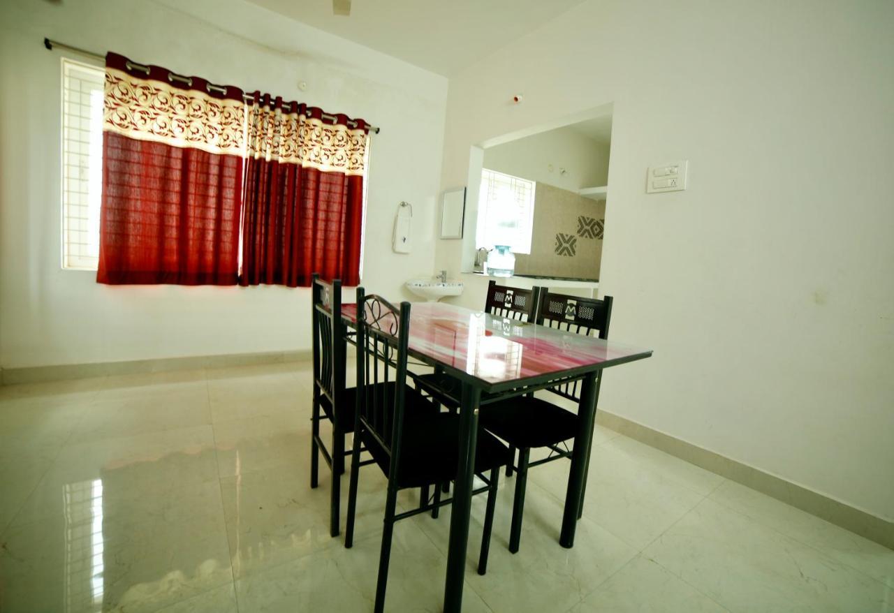 Truelife Homestays - Alamelu Avenue - Fully Furnished Ac 2Bhk Apartments In Tirupati - Walkable To Restaurants & Super Market - Fast Wifi - Kitchen - Easy Access To Airport, Railway Station, Sri Padmavathi & Tirumala Temple 외부 사진